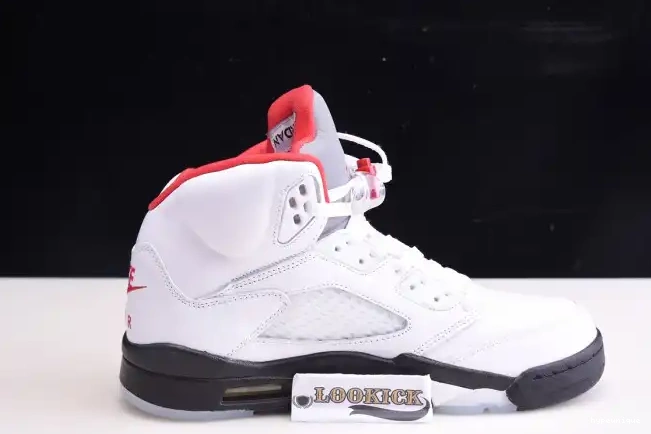 HYPE Tongue 5 DA1911-102 Jordan Retro Red (2020) Air Silver Fire 0418